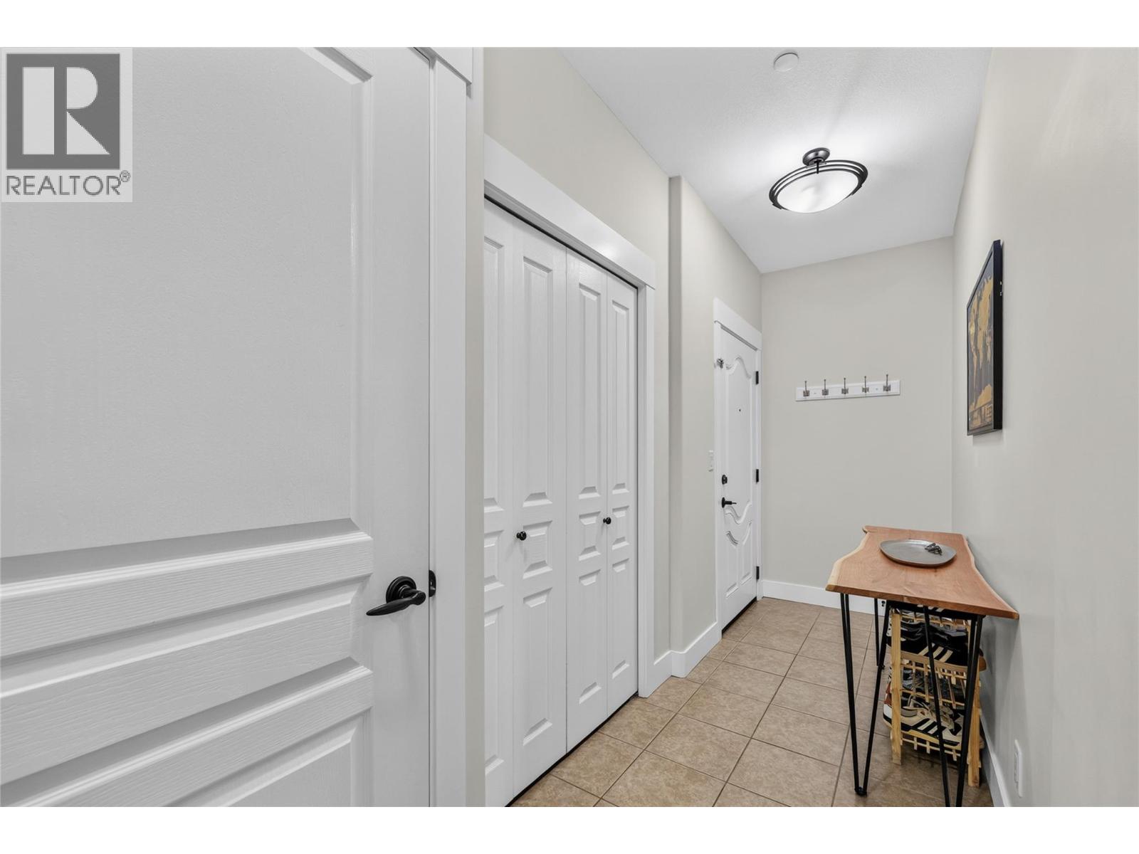 775 MCGILL Road Unit# 304, Kamloops — photo 3