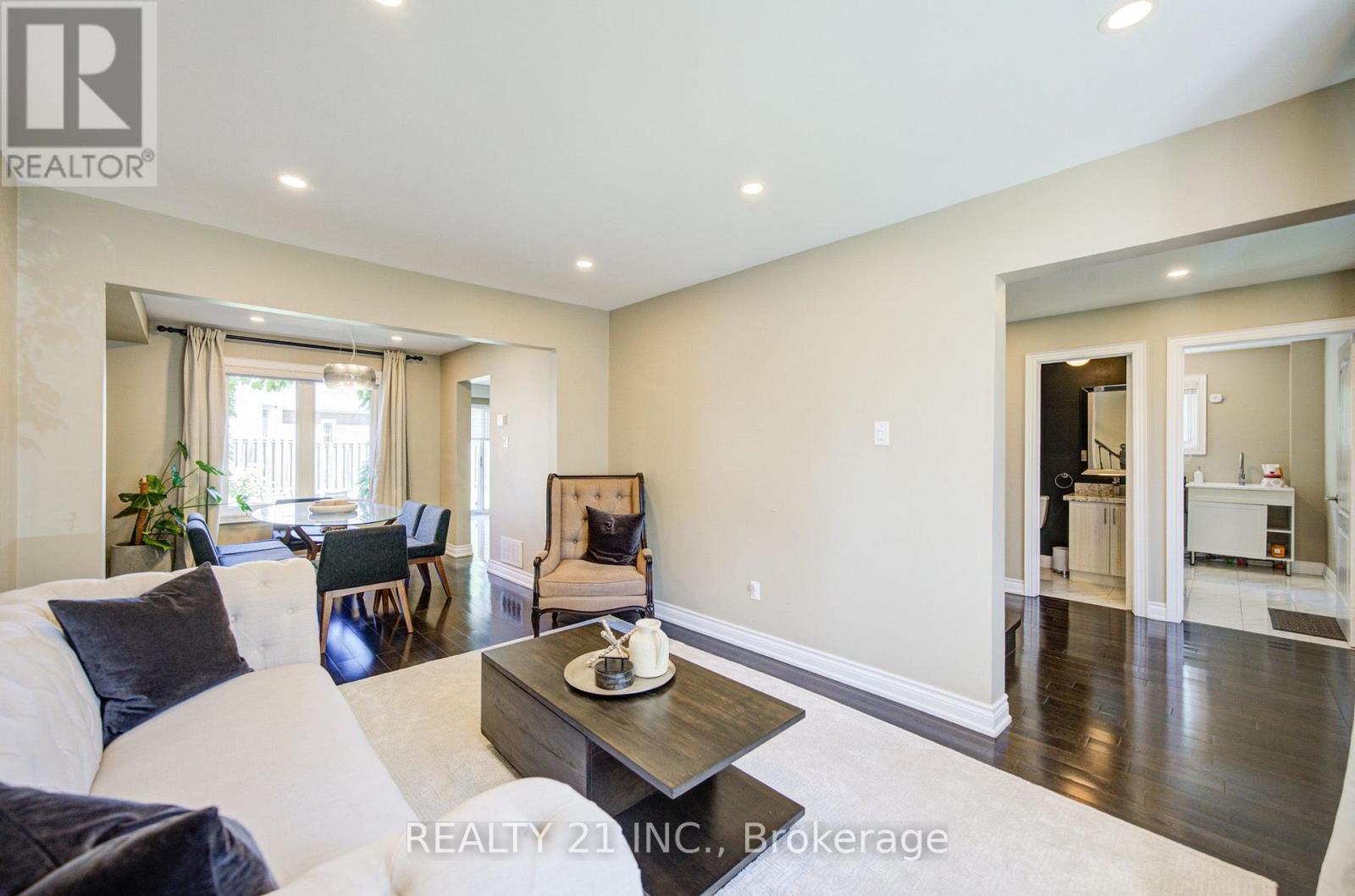 95 HEARNE CRESCENT - 11