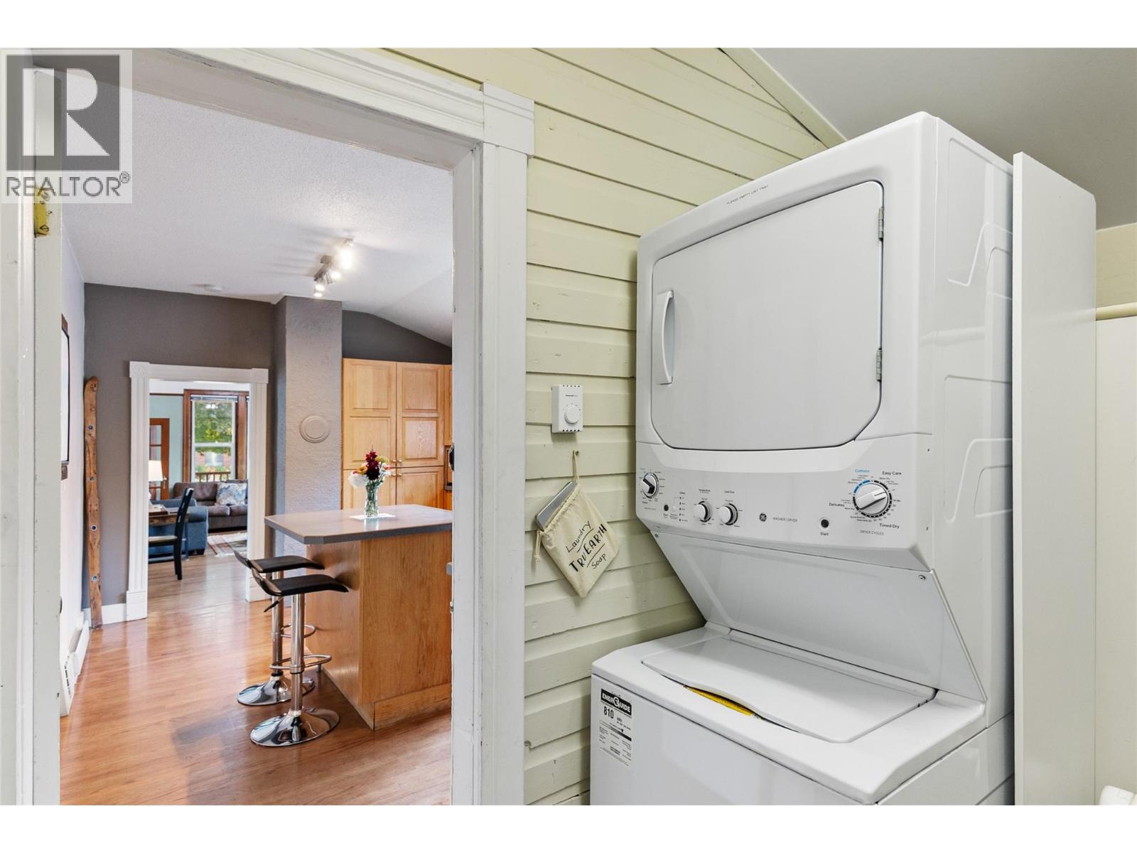 509 Mackenzie Avenue, Revelstoke