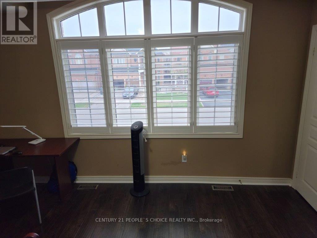 3240 TACC DRIVE - 19