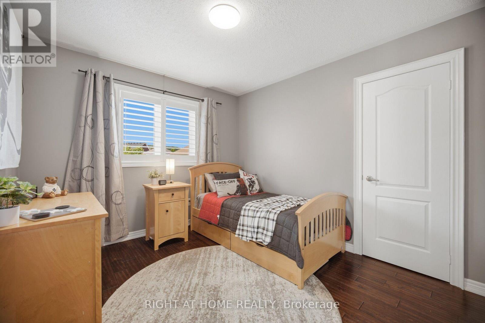 420 NAIRN CIRCLE - 29