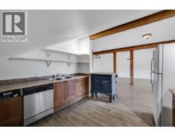 7395 Clover Road, Pemberton, BC V0N2L0 Photo 17