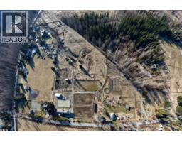 7395 Clover Road, Pemberton, BC V0N2L0 Photo 34