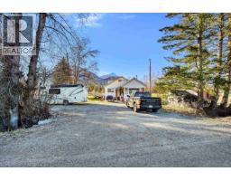 7395 Clover Road, Pemberton, BC V0N2L0 Photo 30