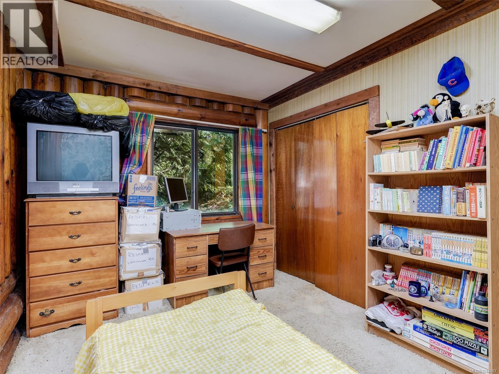 5036 Glinz Lake Rd, Sooke