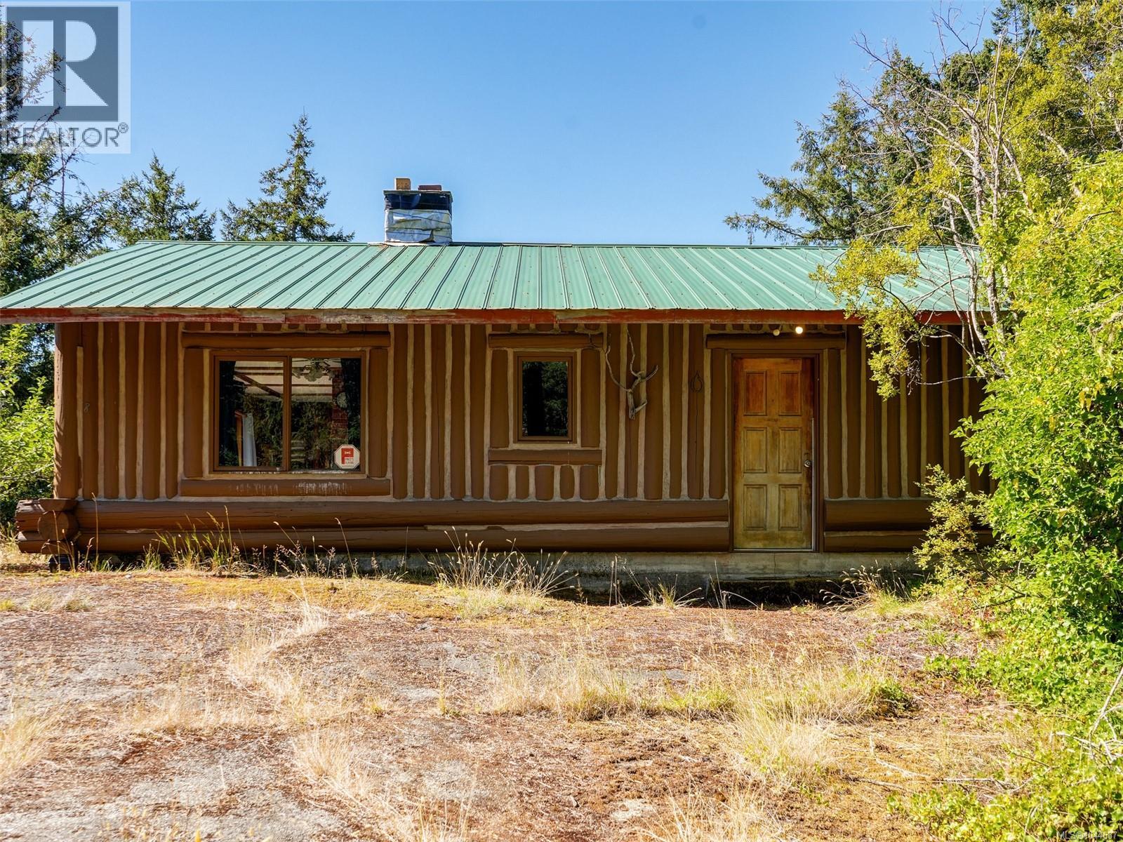 5036 Glinz Lake Rd, Sooke