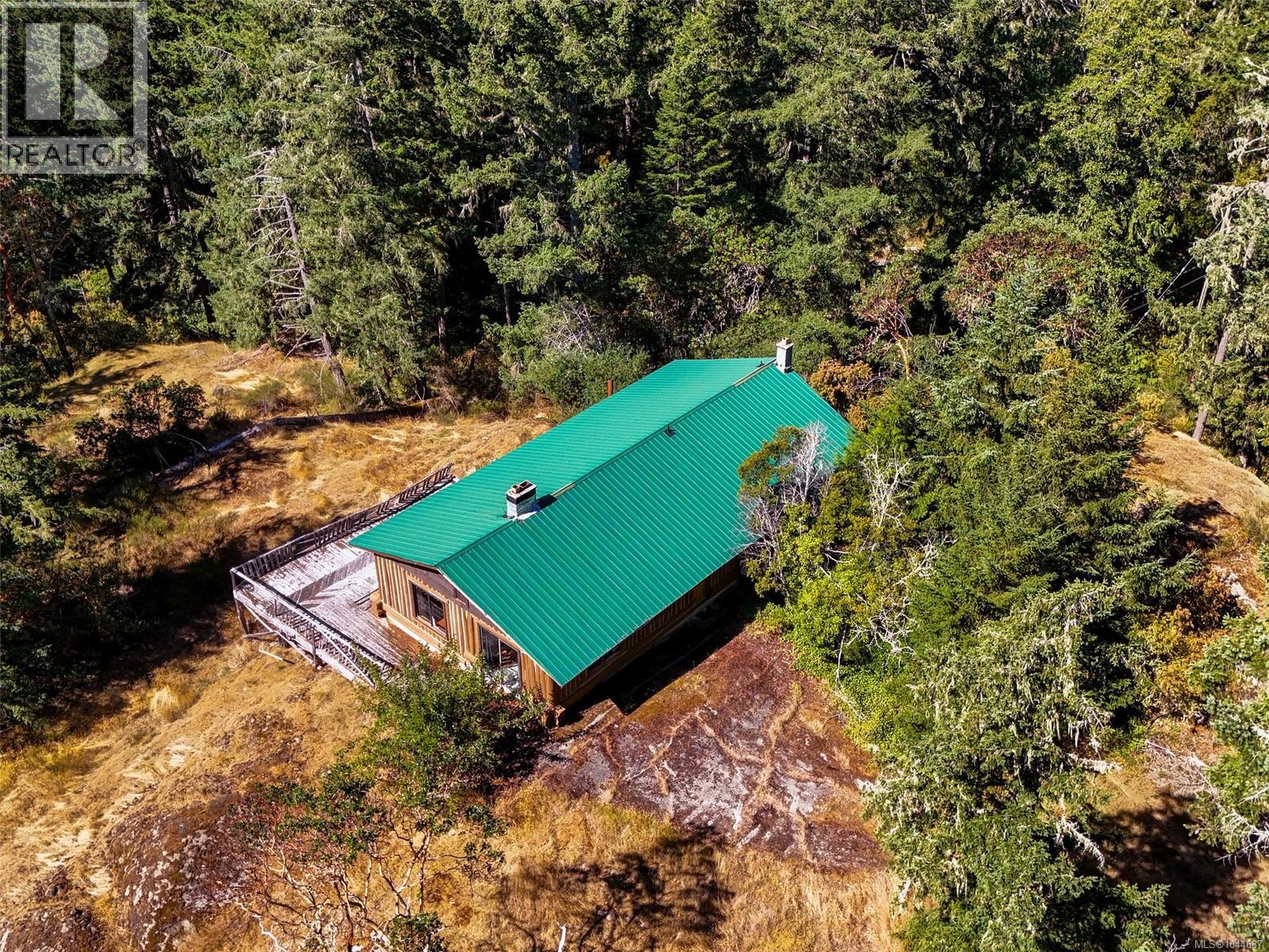 5036 Glinz Lake Rd, Sooke