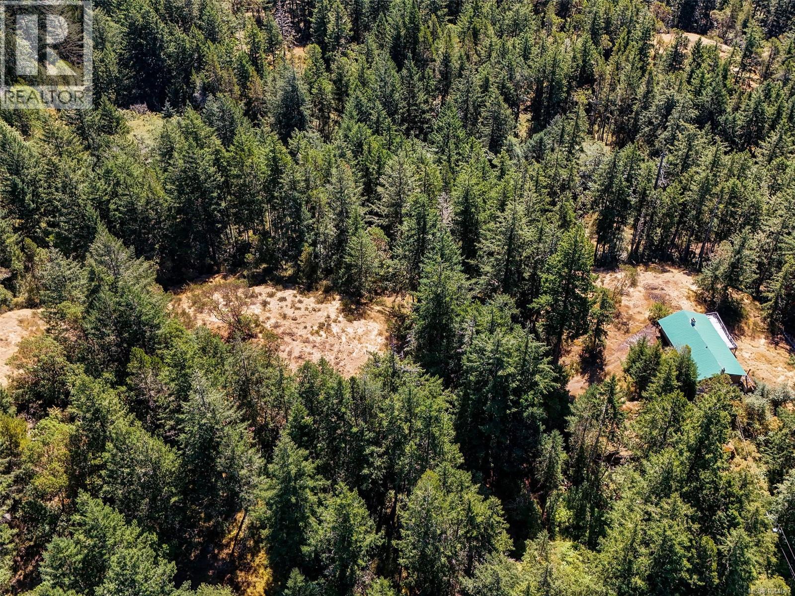 5036 Glinz Lake Rd, Sooke
