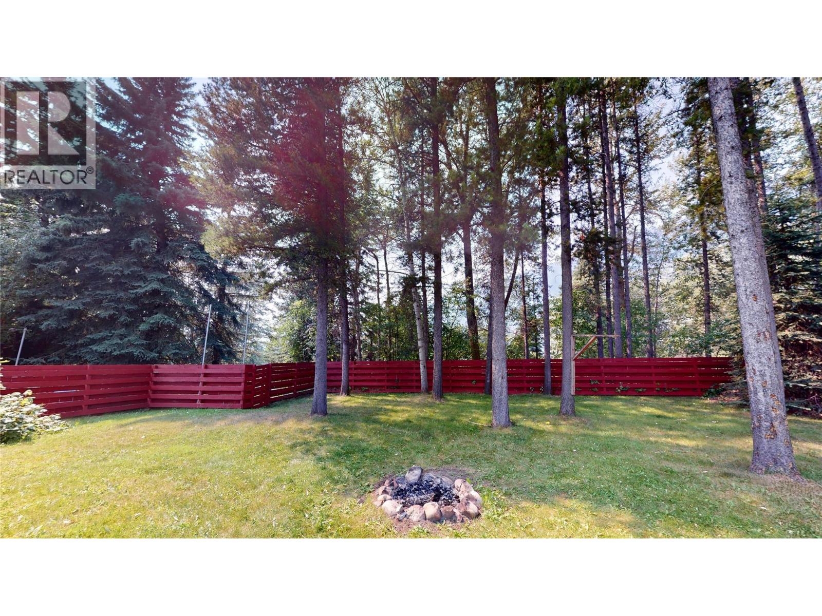 260 Blue Spruce Crescent, Sparwood