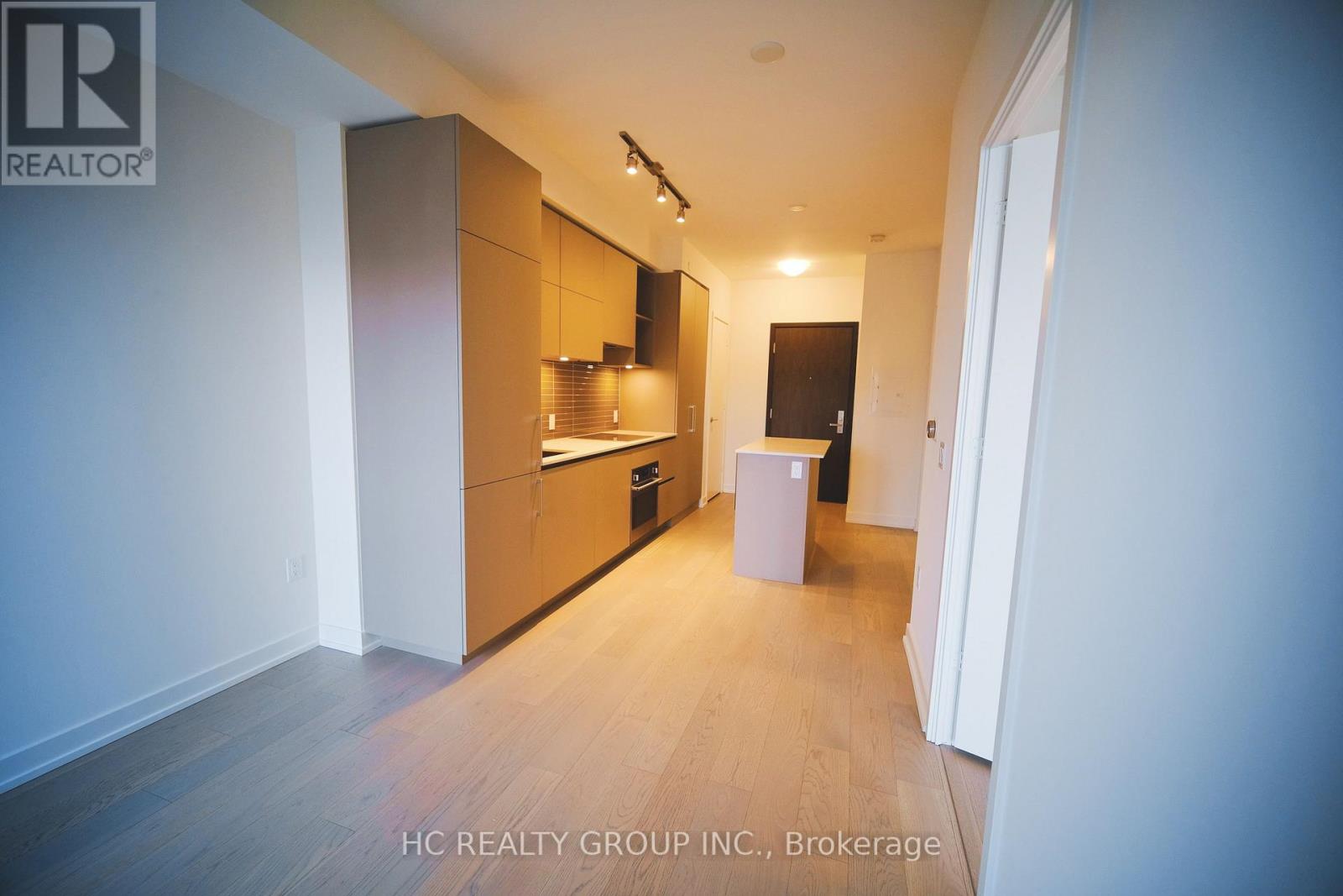 #4512 1 YORKVILLE AVENUE - 4