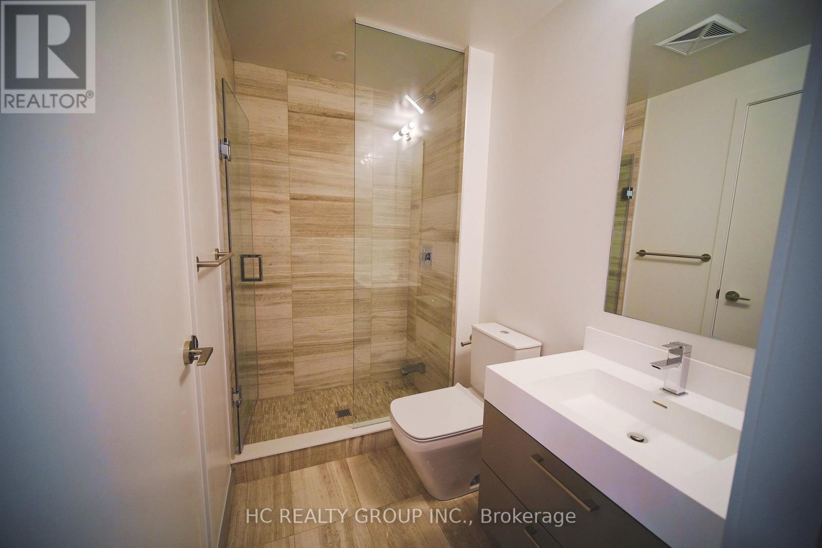 #4512 1 YORKVILLE AVENUE - 8