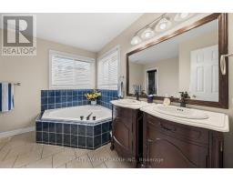 32 Reynolds Lane, Barrie, ON L4N0P9 Photo 22