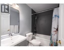 20 2590 Panorama Drive, Coquitlam, BC V3E2W9 Photo 24