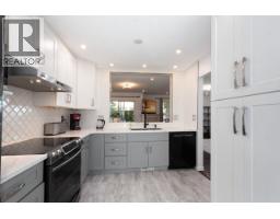 20 2590 Panorama Drive, Coquitlam, BC V3E2W9 Photo 10