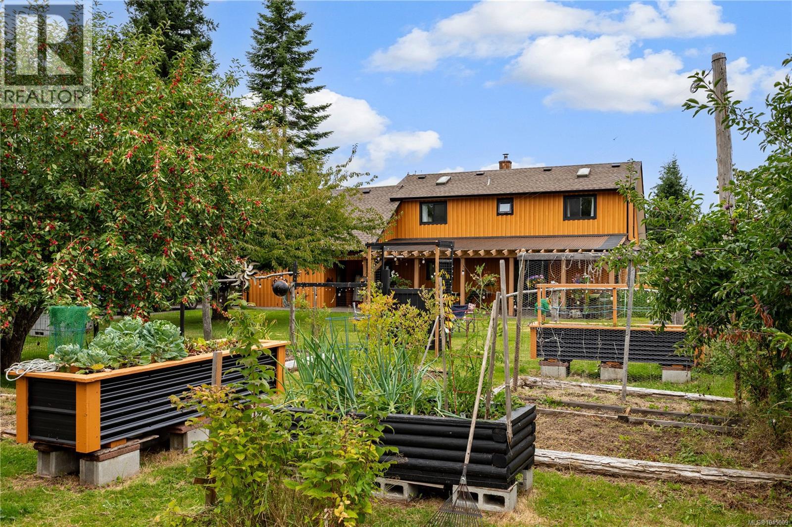 1985 Willis Rd, Campbell River