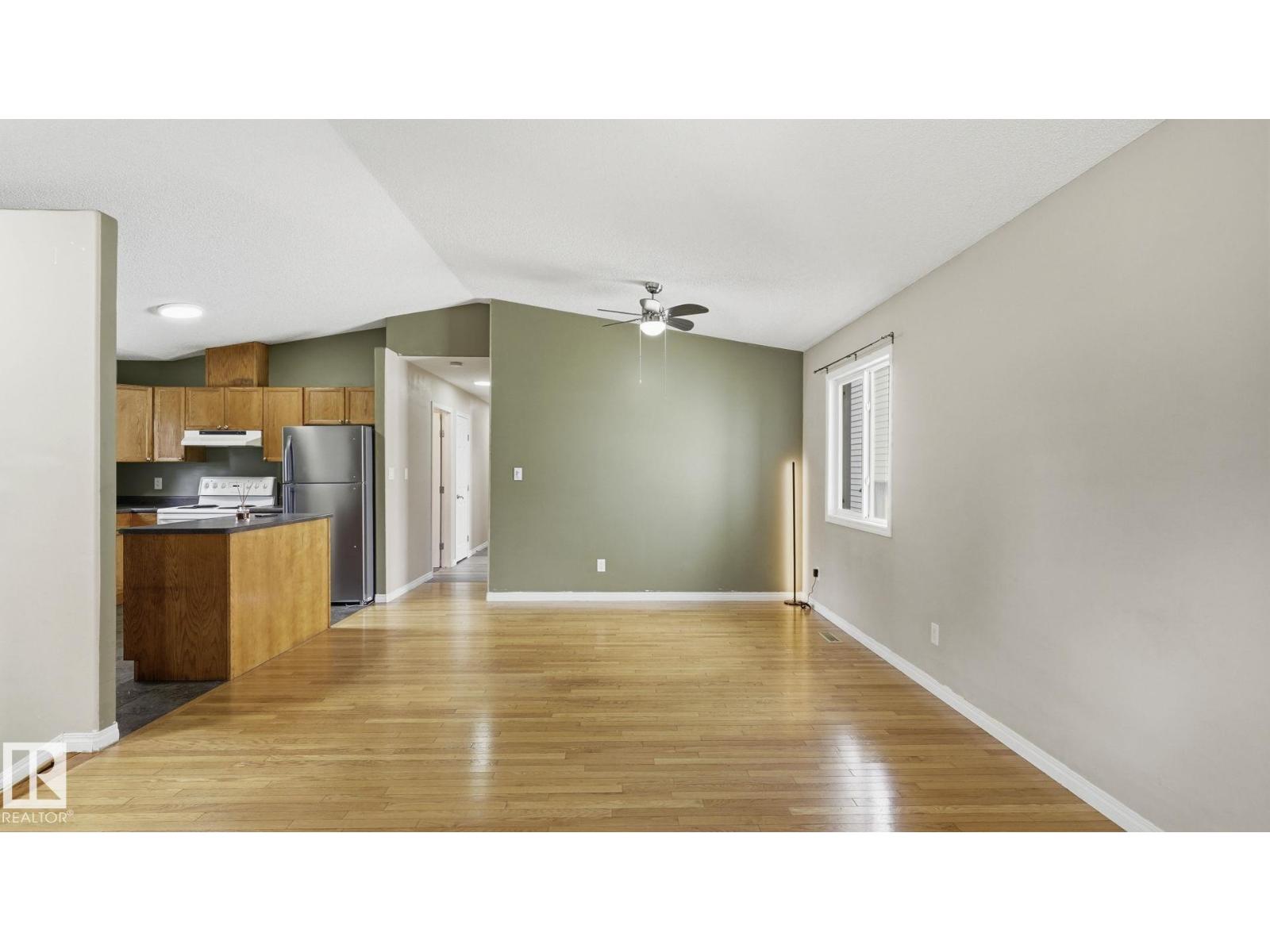 12002 91 ST NW - 9