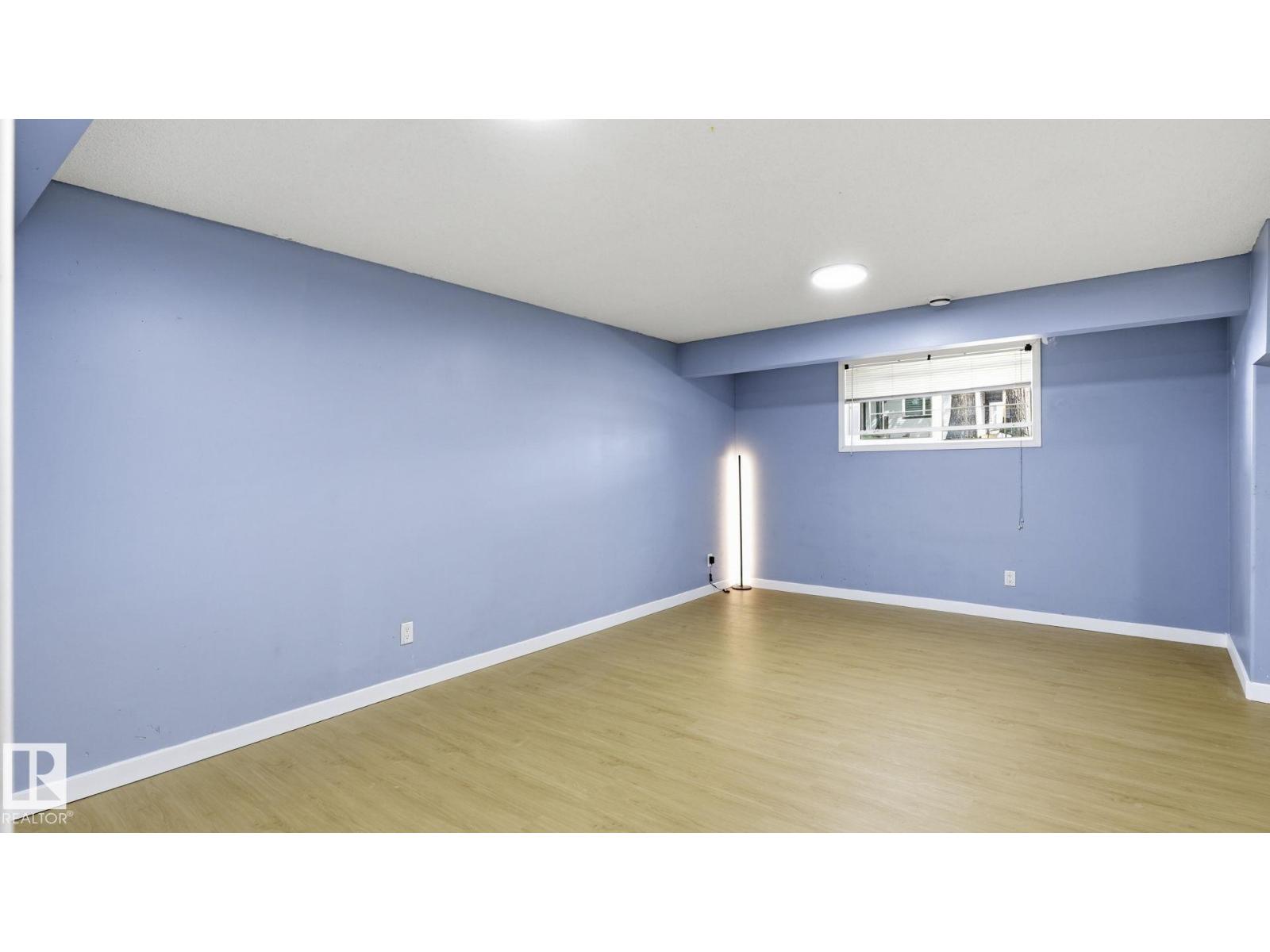 12002 91 ST NW - 25