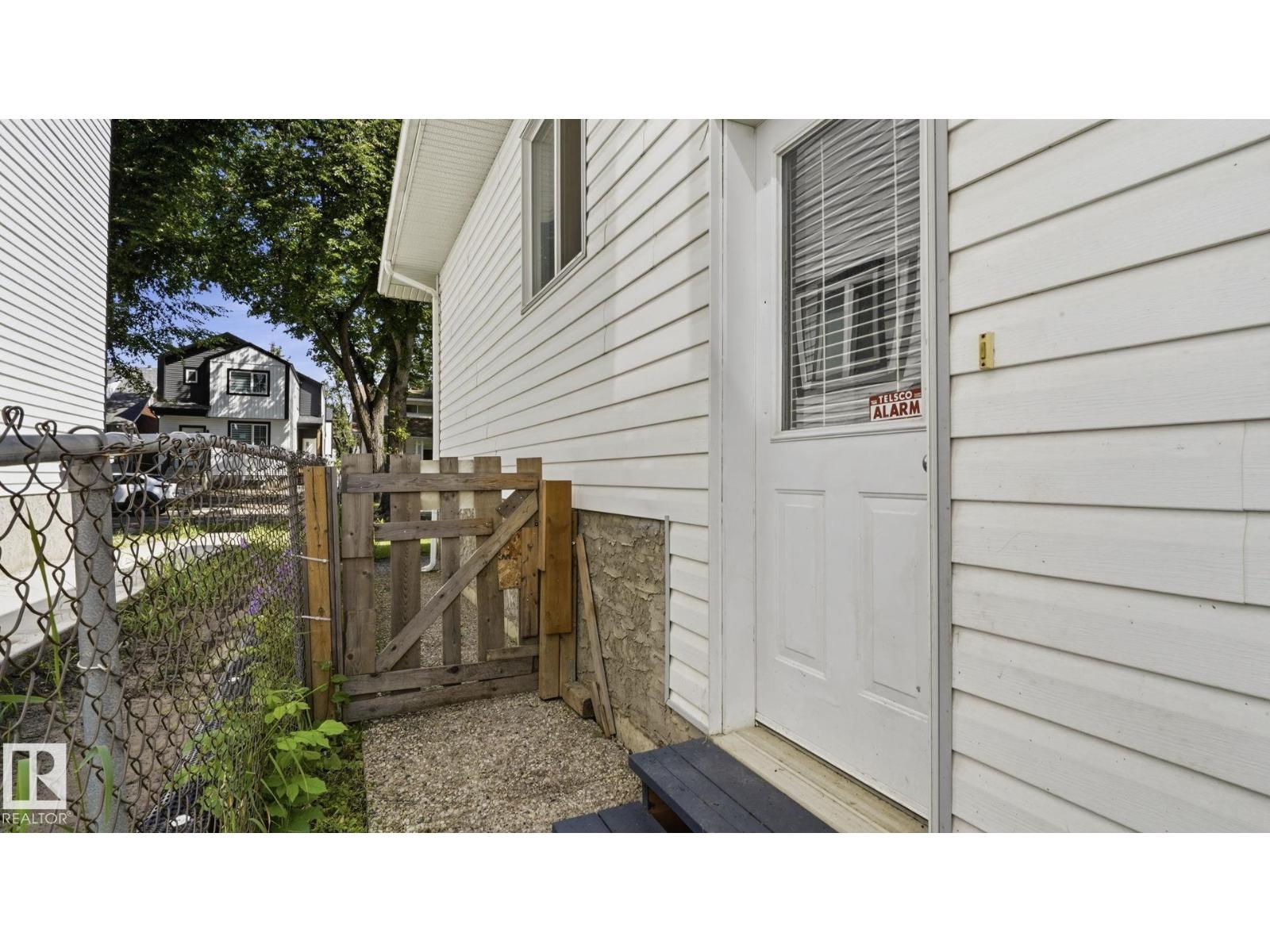 12002 91 ST NW - 35