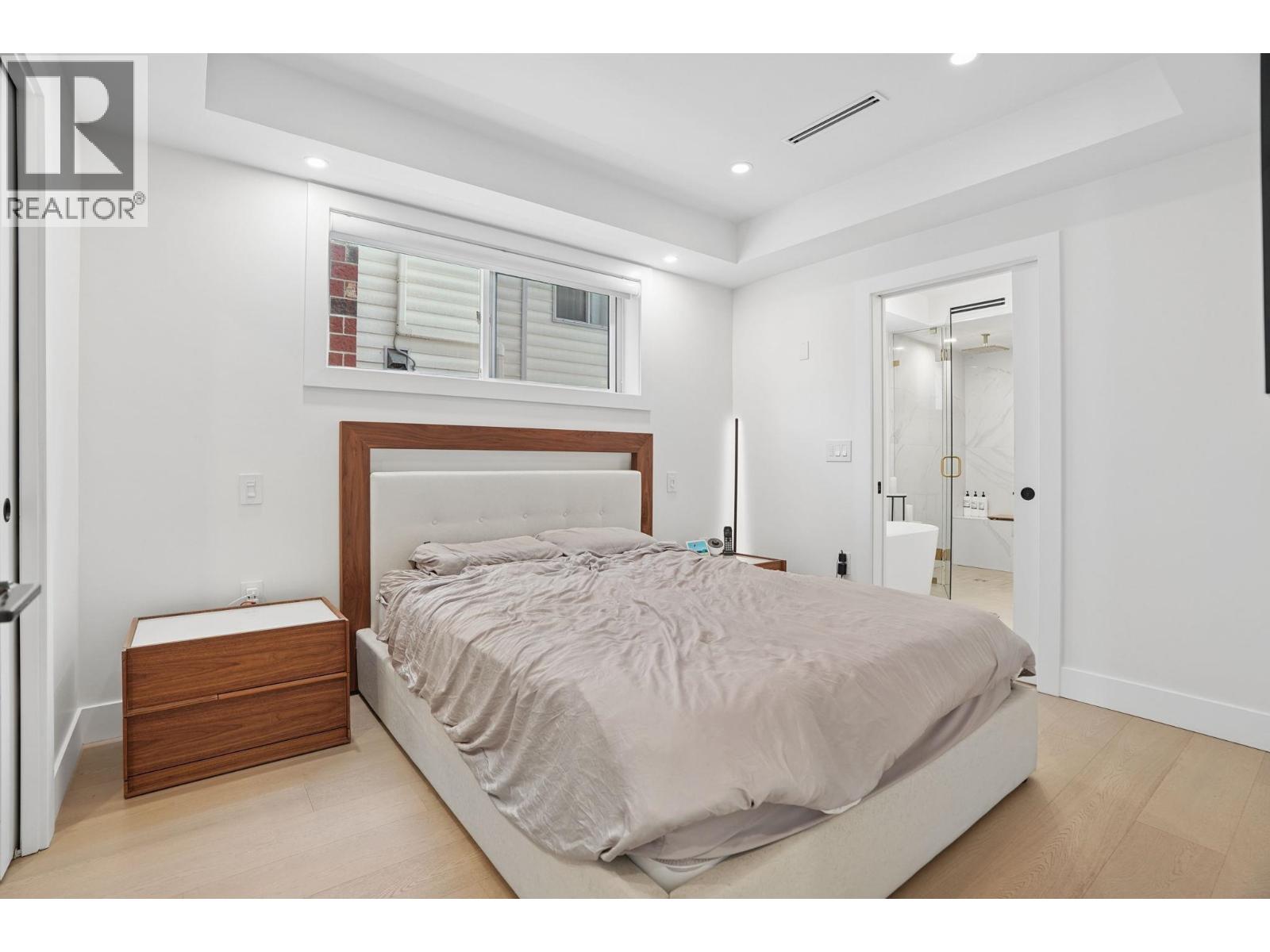 7 Bed, 8 Bath House for Sale in Vancouver – 72 E 57TH AVENUE, Vancouver – MLS# R3152584 - Image 19