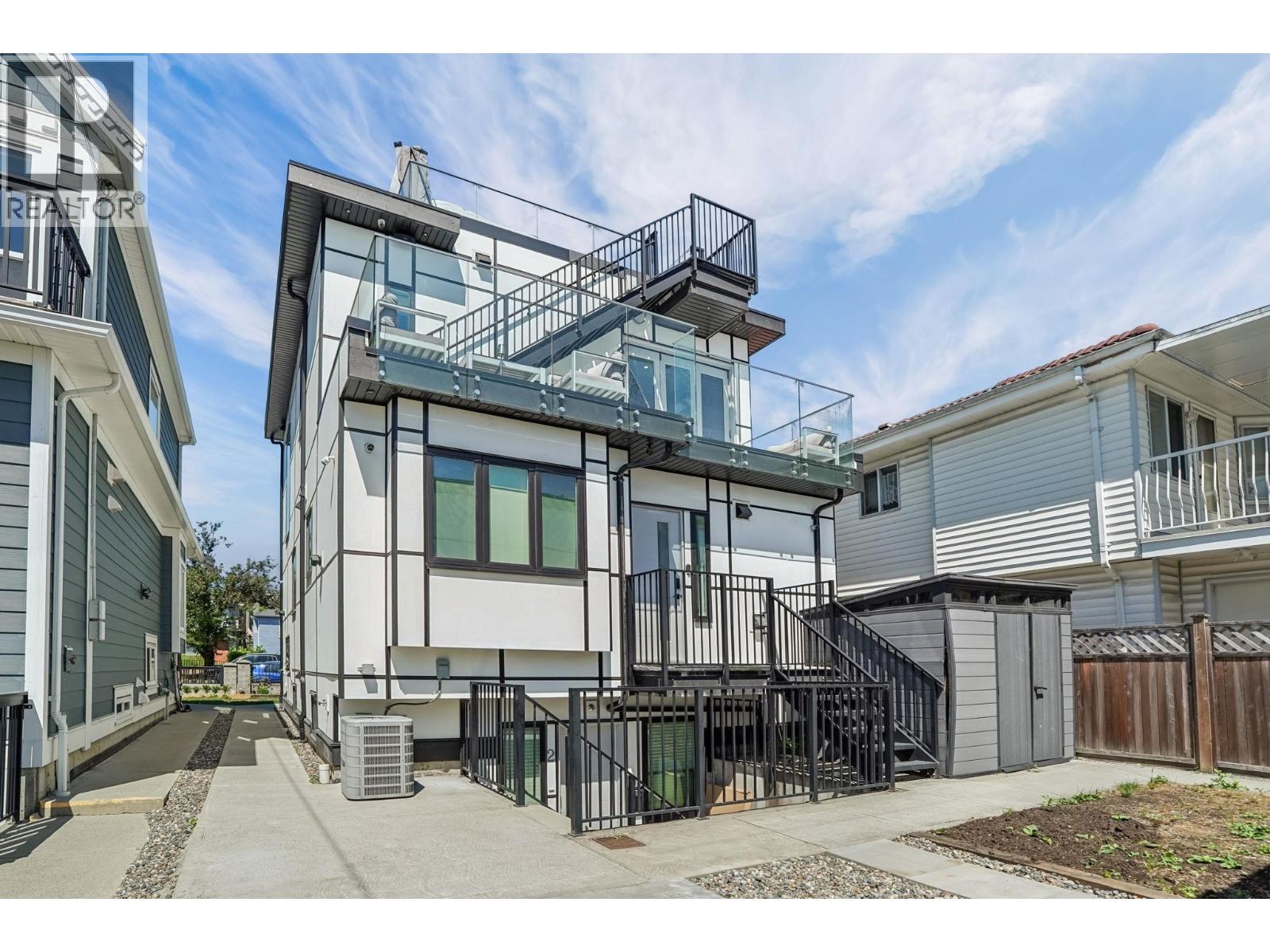 7 Bed, 8 Bath House for Sale in Vancouver – 72 E 57TH AVENUE, Vancouver – MLS# R3152584 - Image 35
