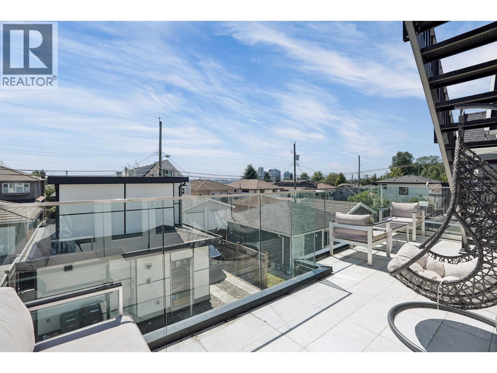 7 Bed, 8 Bath House for Sale in Vancouver – 72 E 57TH AVENUE, Vancouver – MLS# R3152584 - Image 31