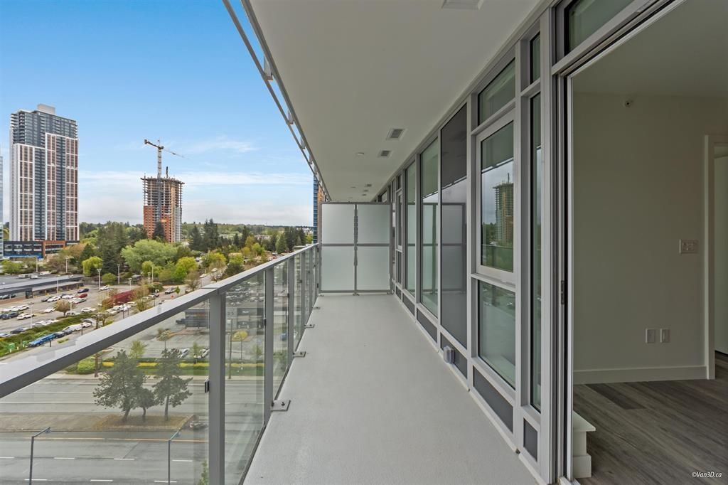 12XX 9675 KING GEORGE BOULEVARD, Surrey