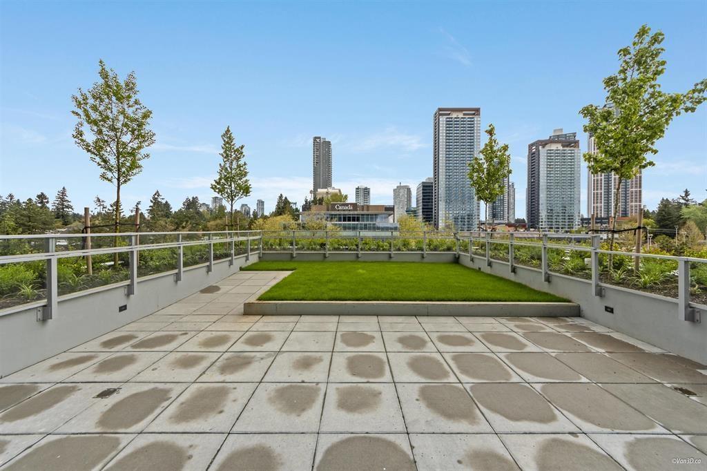 12XX 9675 KING GEORGE BOULEVARD, Surrey