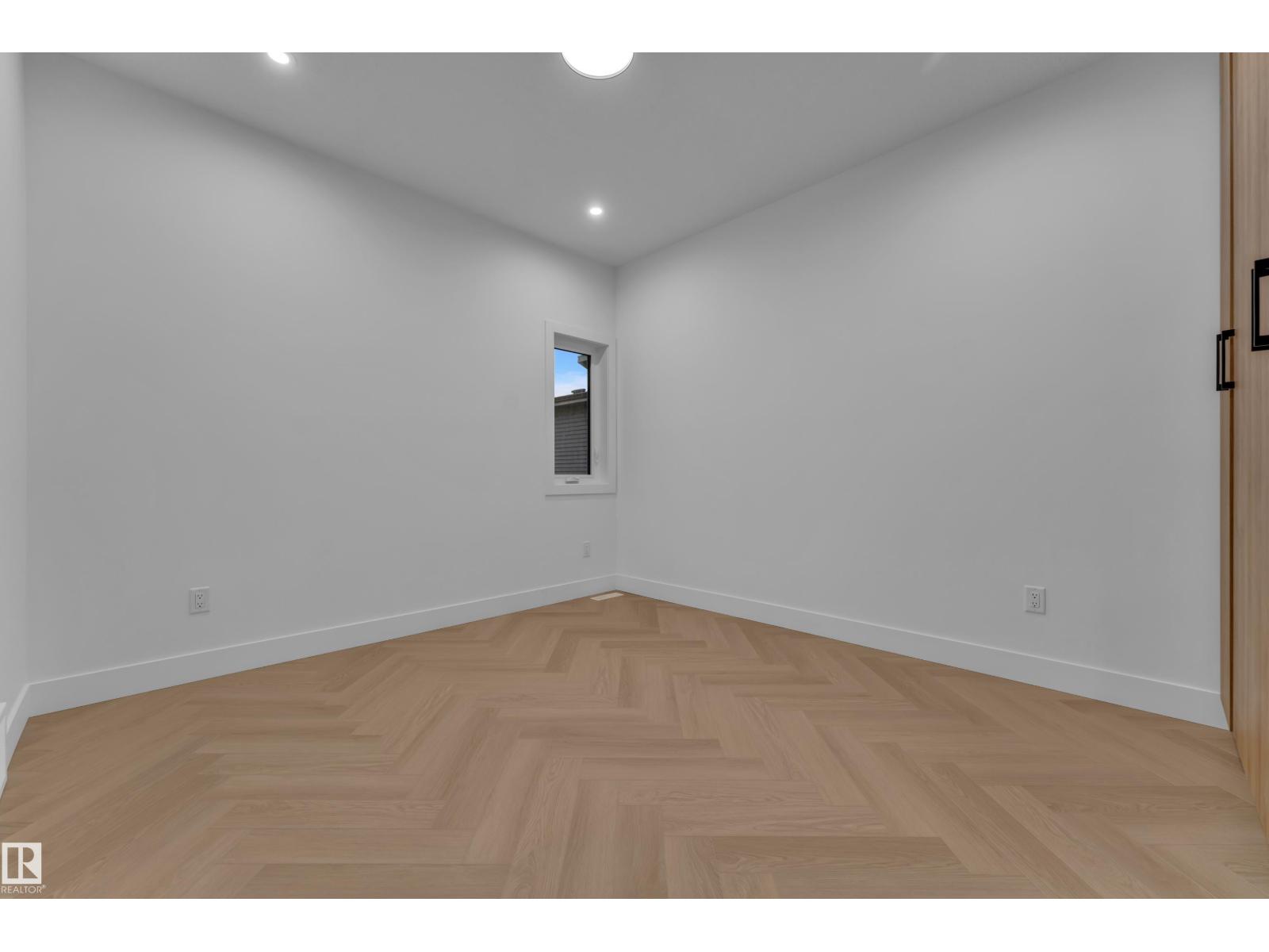 2817 63 AV - Image 36