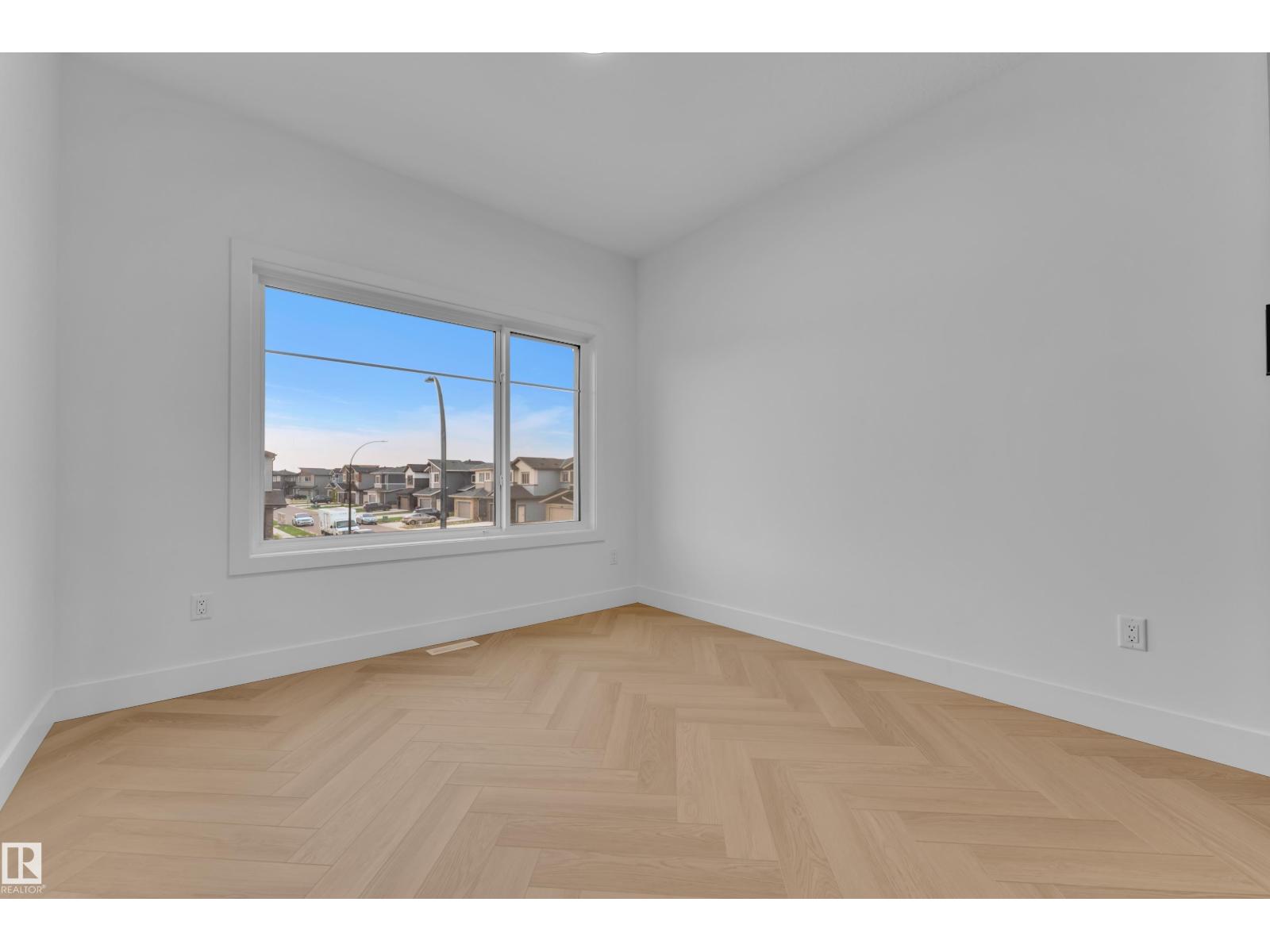 2817 63 AV - Image 42