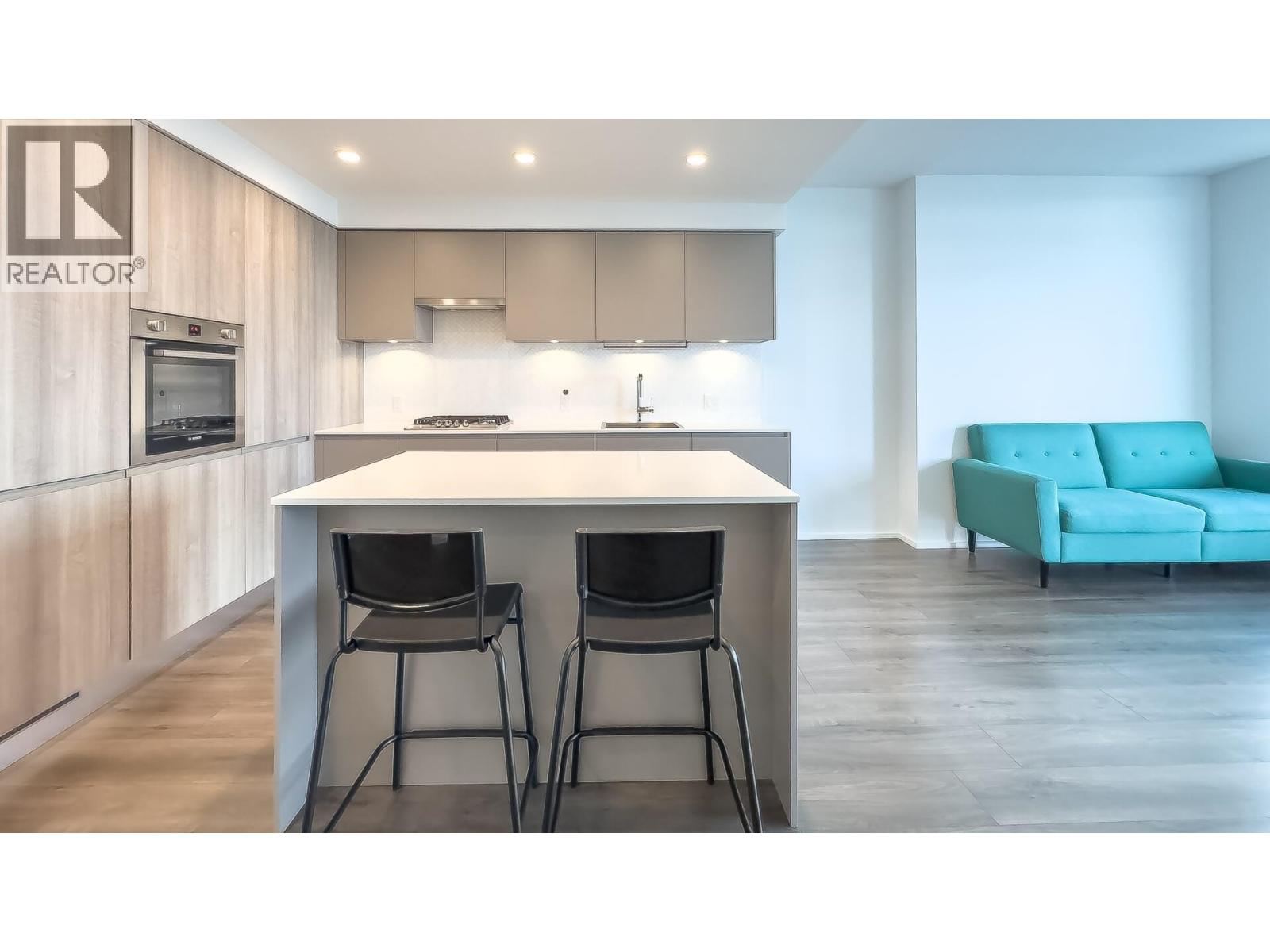 4302 3809 EVERGREEN PLACE, Burnaby