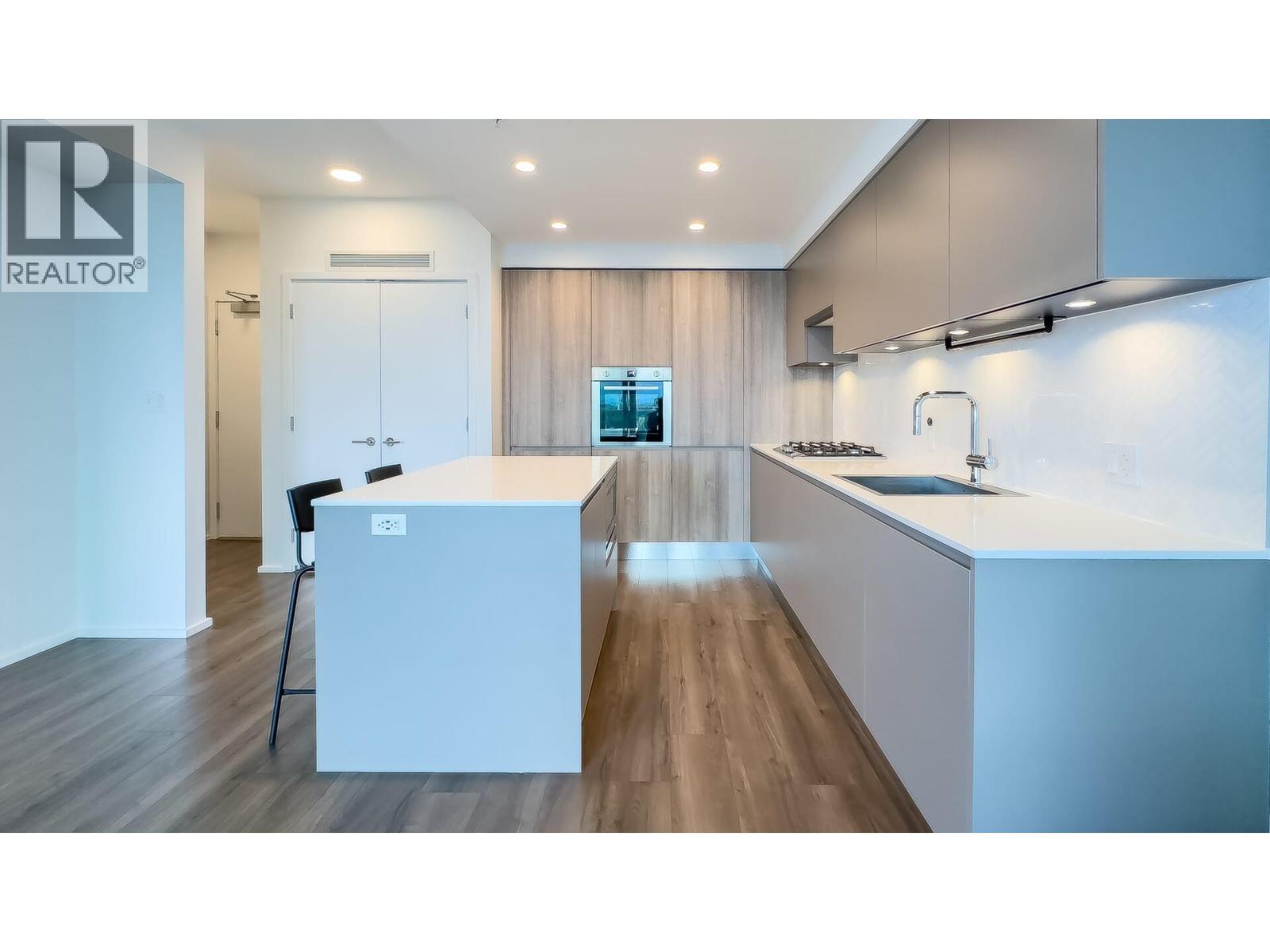 4302 3809 EVERGREEN PLACE, Burnaby