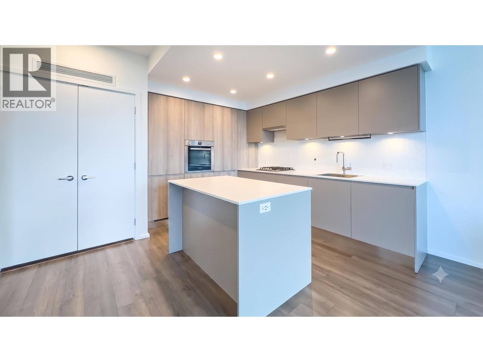 4302 3809 EVERGREEN PLACE, Burnaby