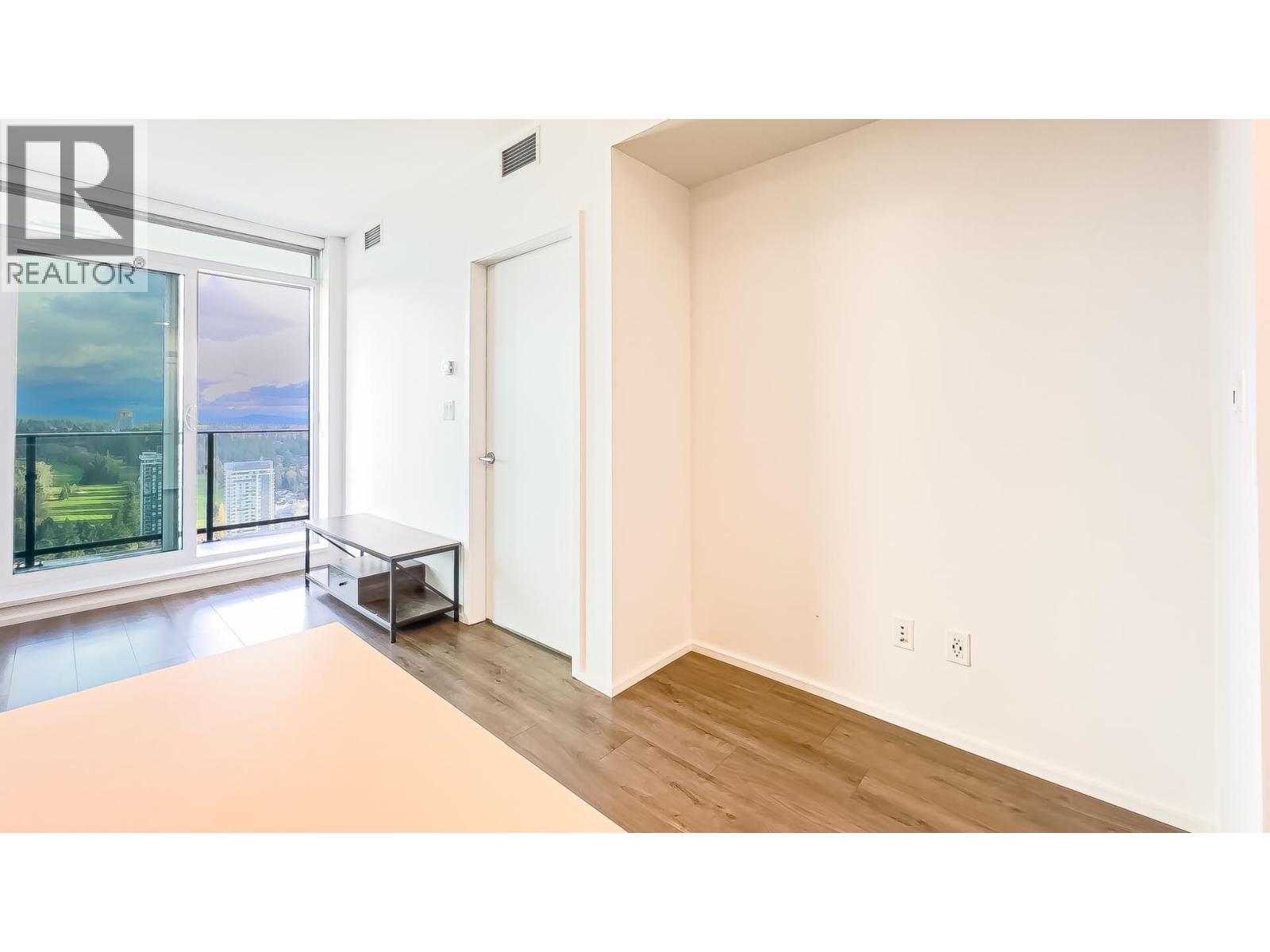 4302 3809 EVERGREEN PLACE, Burnaby