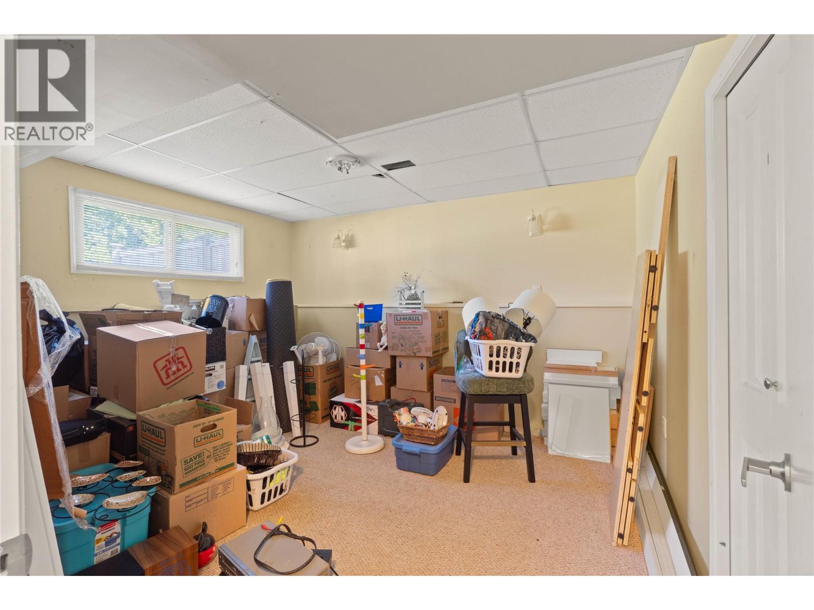 1680 Mt. Dufferin Drive - 18