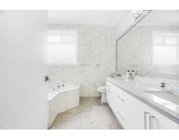 6647 121a Street, Surrey, BC V3W0H8 Photo 25