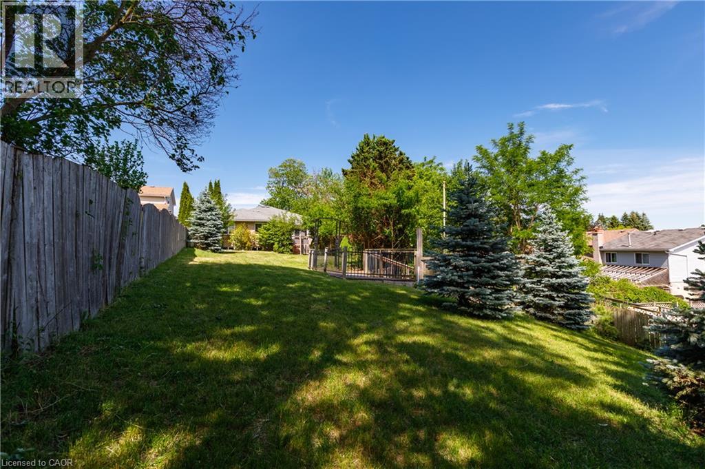 907 DOON VILLAGE Road - Image 4