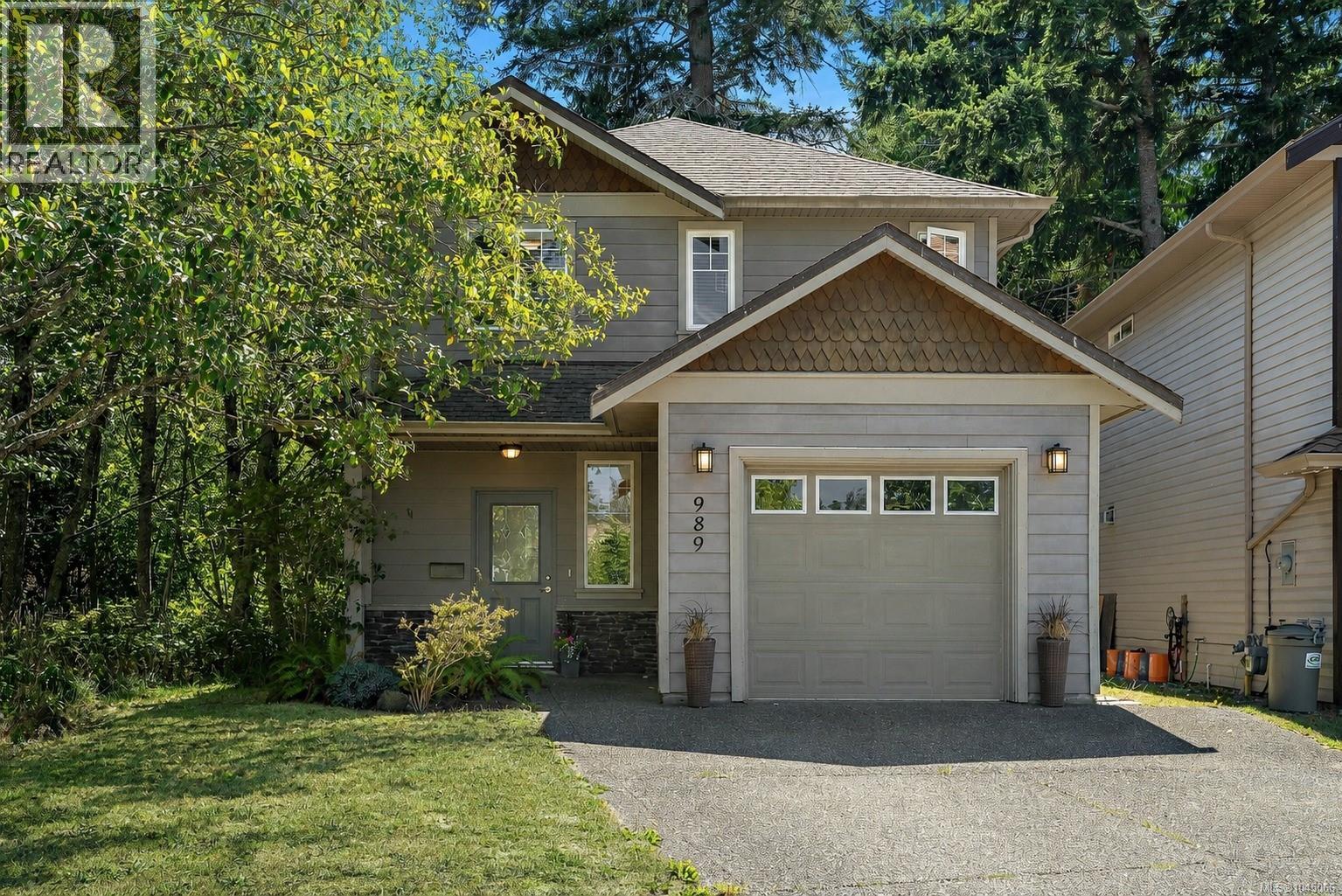 989 Wild Pond Lane