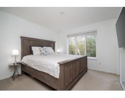 16337 15 Avenue, Surrey, BC V4A0C3 Photo 11