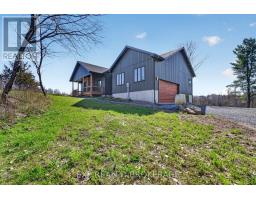 9304 Perth Road, Rideau Lakes, ON K0G1X0 Photo 34