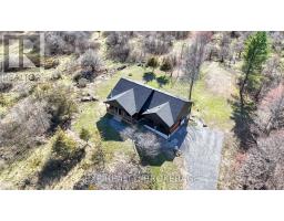 9304 Perth Road, Rideau Lakes, ON K0G1X0 Photo 36