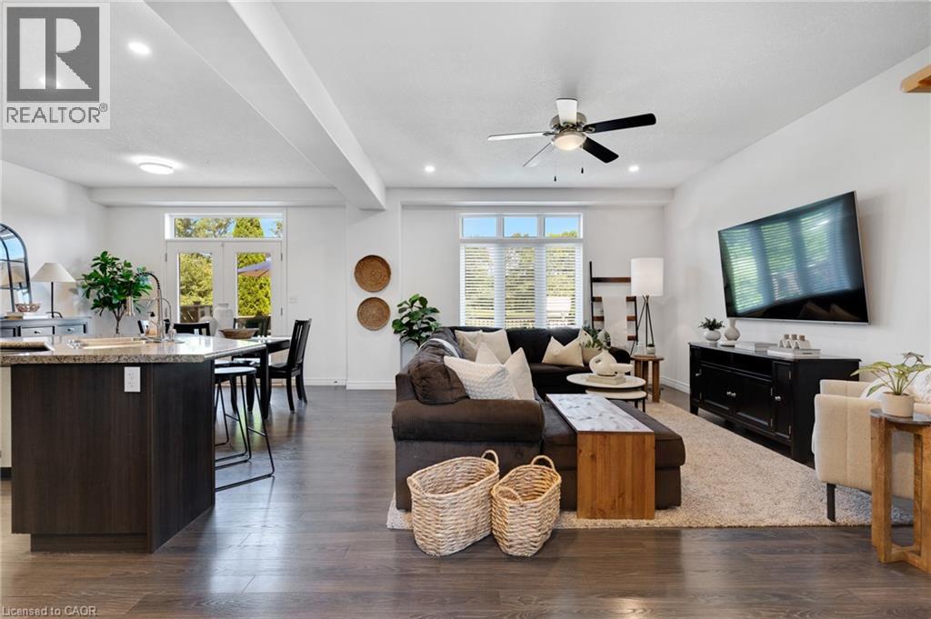 135 BROADOAKS Drive - Image 12
