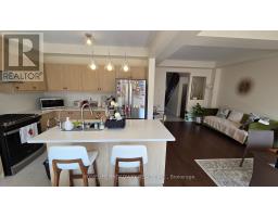 112 Ness Drive, Richmond Hill, ON L4S0K7 Photo 10