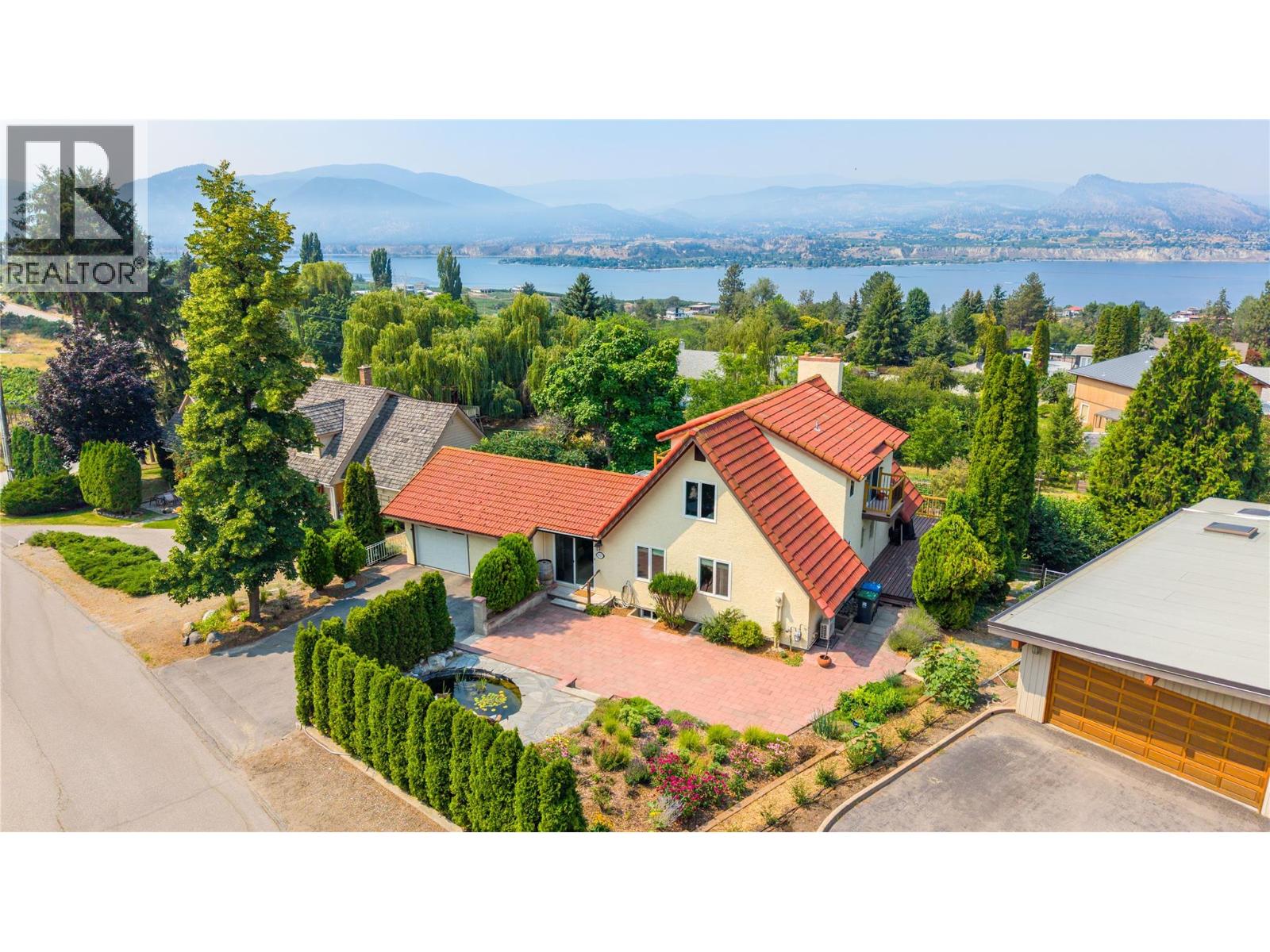 3015 Ponderosa Drive, Naramata