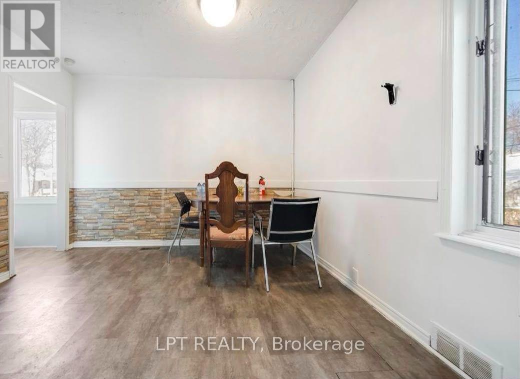 916 FELIX AVENUE - Image 23
