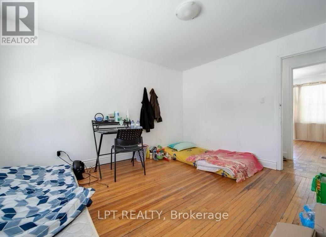 916 FELIX AVENUE - 15