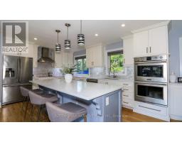 Kitchen - 40 Varden Avenue, Barrie, ON L4M4P1 Photo 6