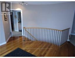 1910 - 111 Elizabeth Street, Toronto, ON M5G1P7 Photo 13