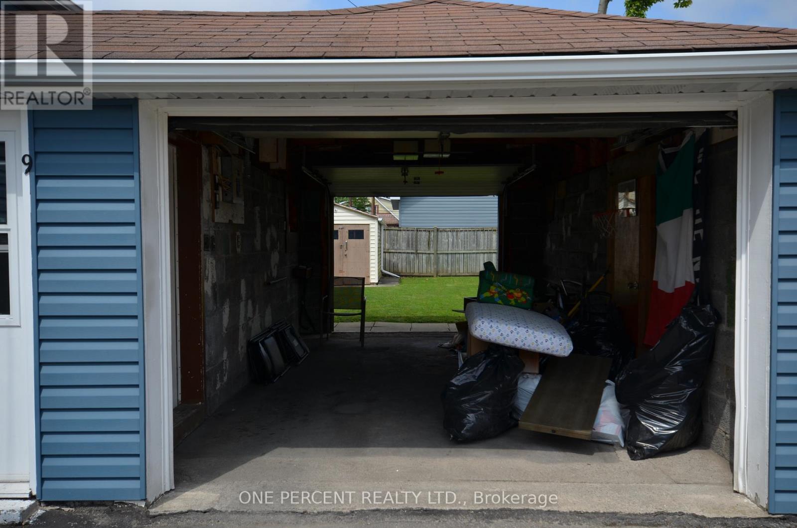 9 LYONS AVENUE - Image 20