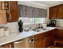 2 Central Avenue, Trenton, NS B0K1X0 Photo 20