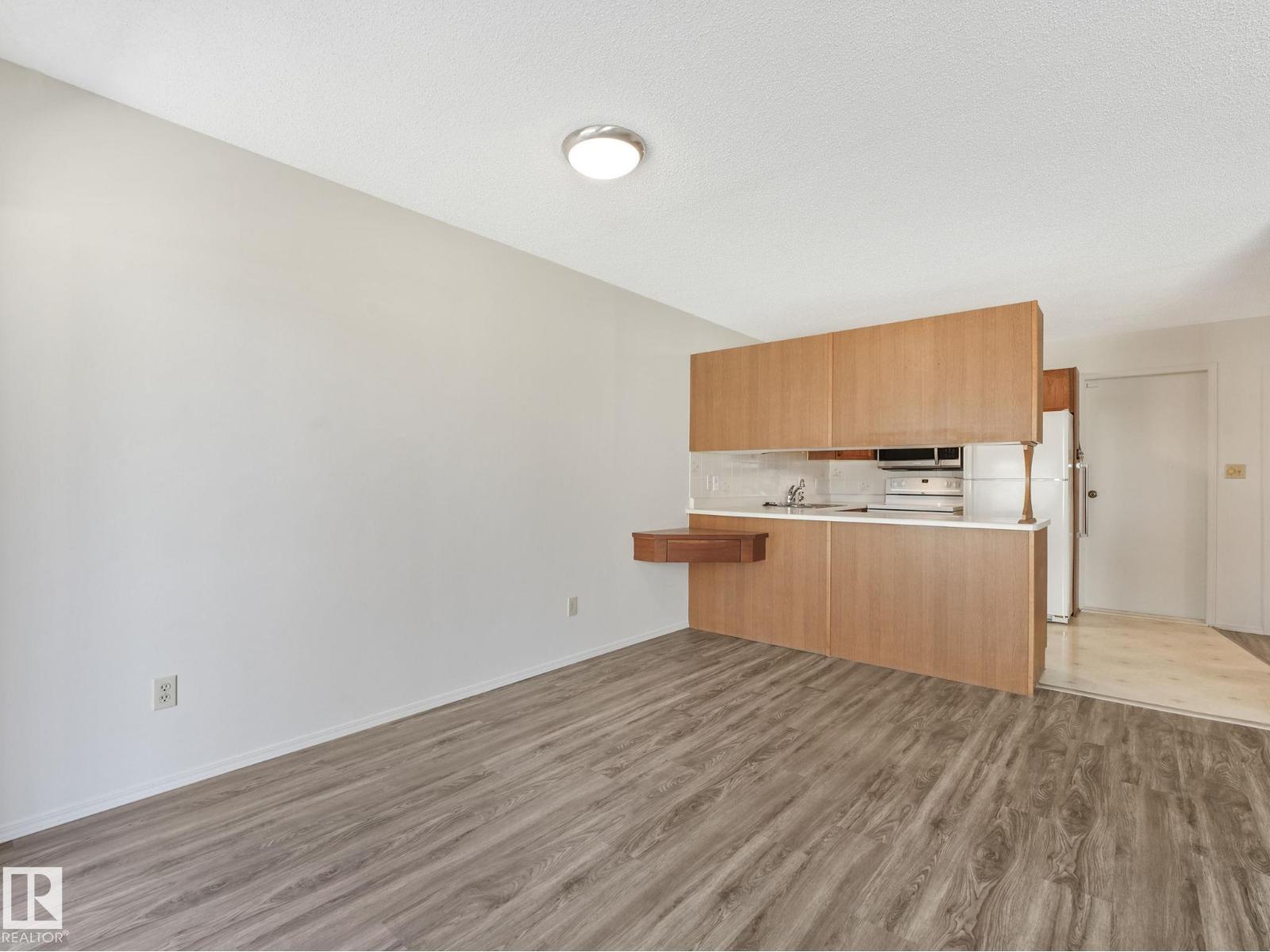 1521 62 Street NW - Photo 11